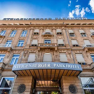 Steigenberger Parkhotel Hotel